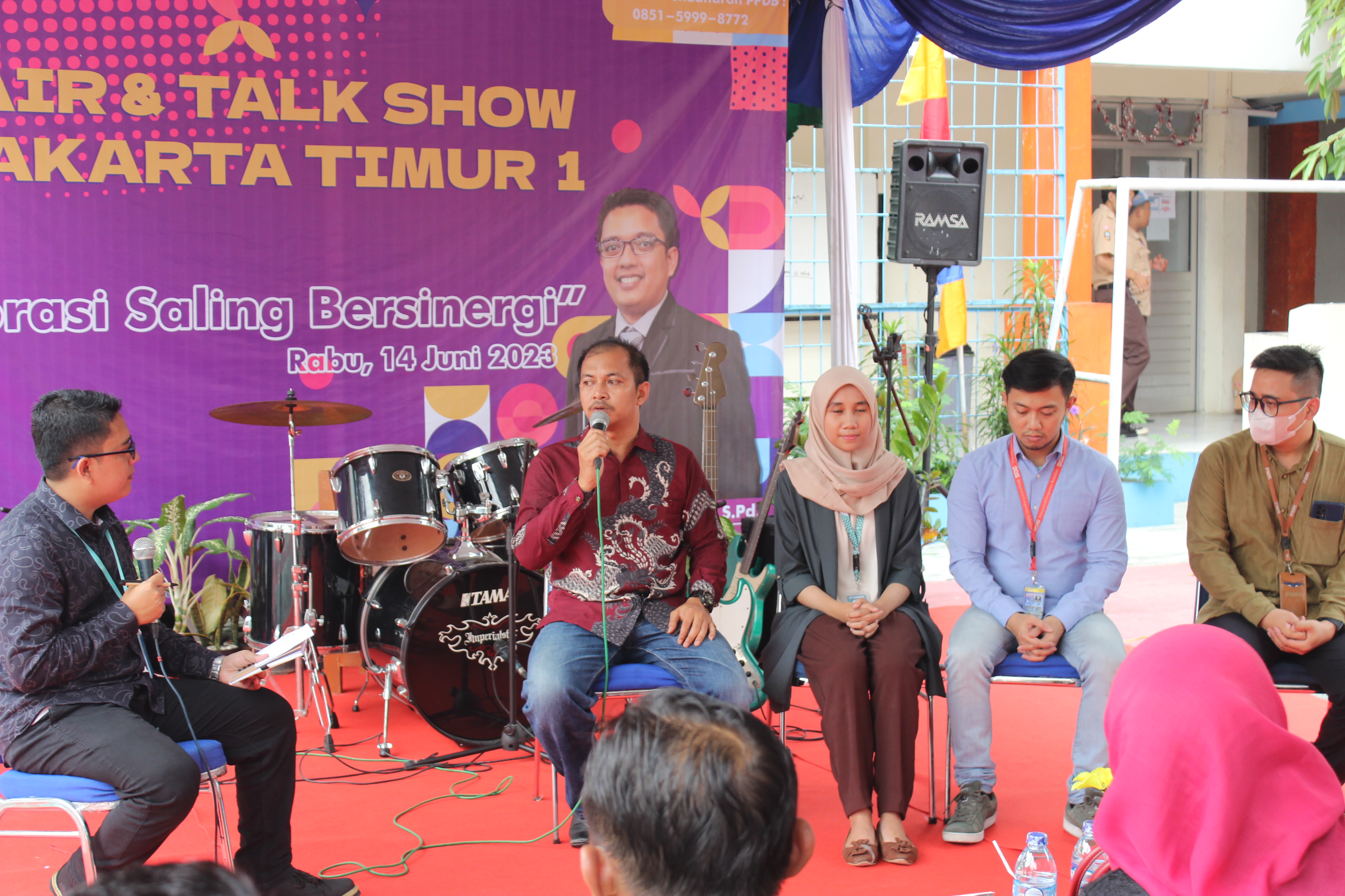 JOB FAIR & TALKSHOW