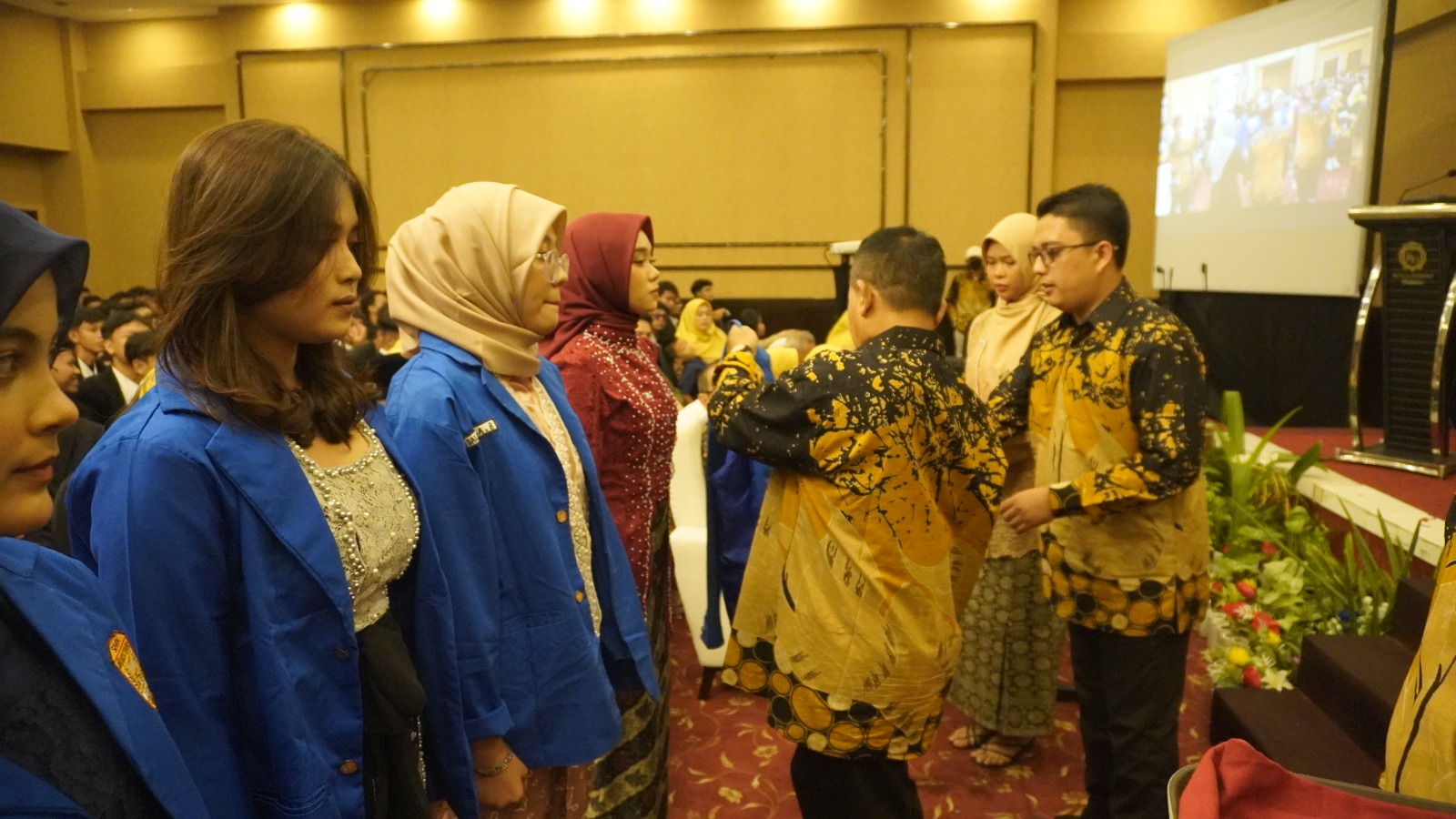 PELEPASAN SISWA KELAS XII